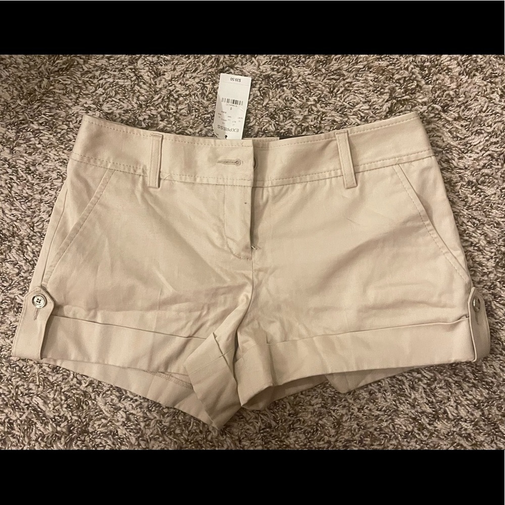 Express Design Studio shorts